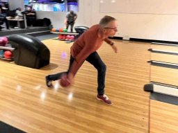 11 Bowling